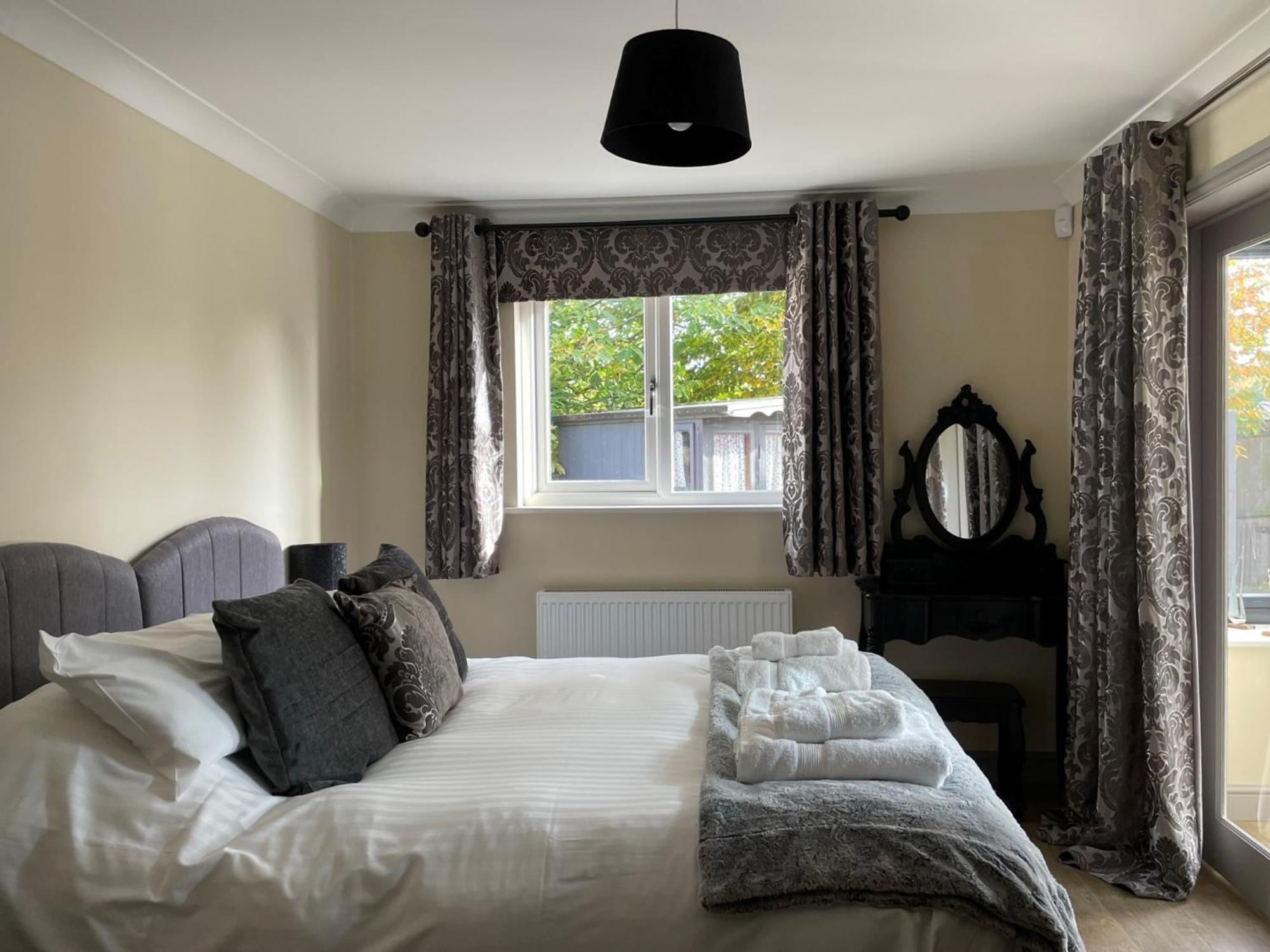 Saltkettle In Blakeney, Sleeping 12 In 5 Bedrooms Blakeney  Exterior foto